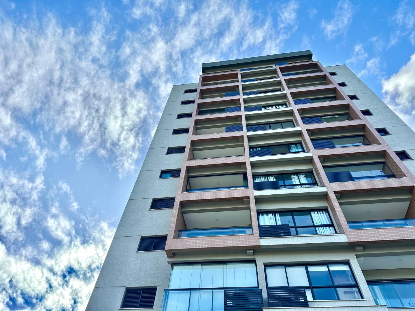 #AP068 - Apartamento para Venda em Caraguatatuba - SP