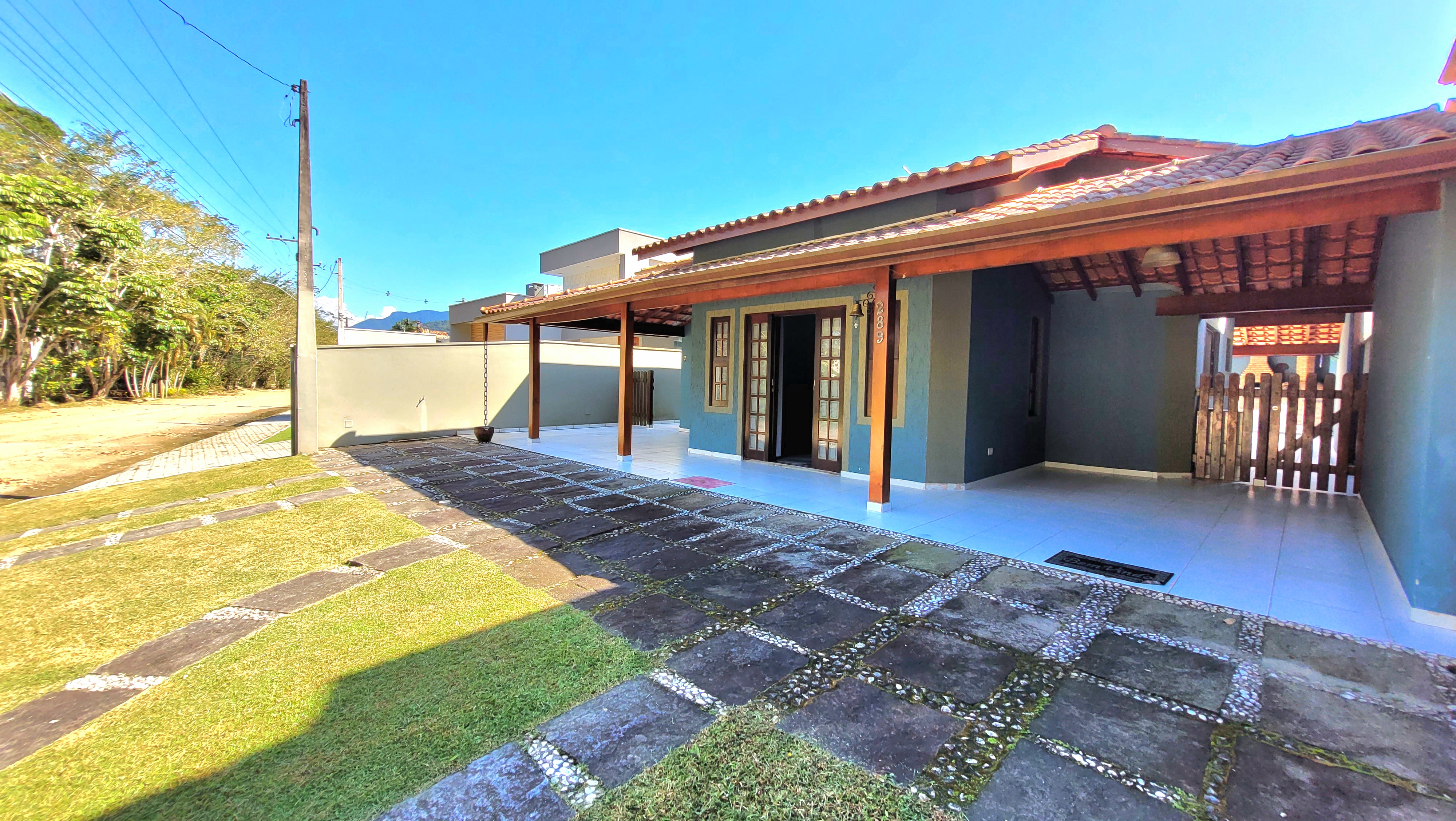 #MV727 - Casa em condomínio para Venda em Caraguatatuba - SP