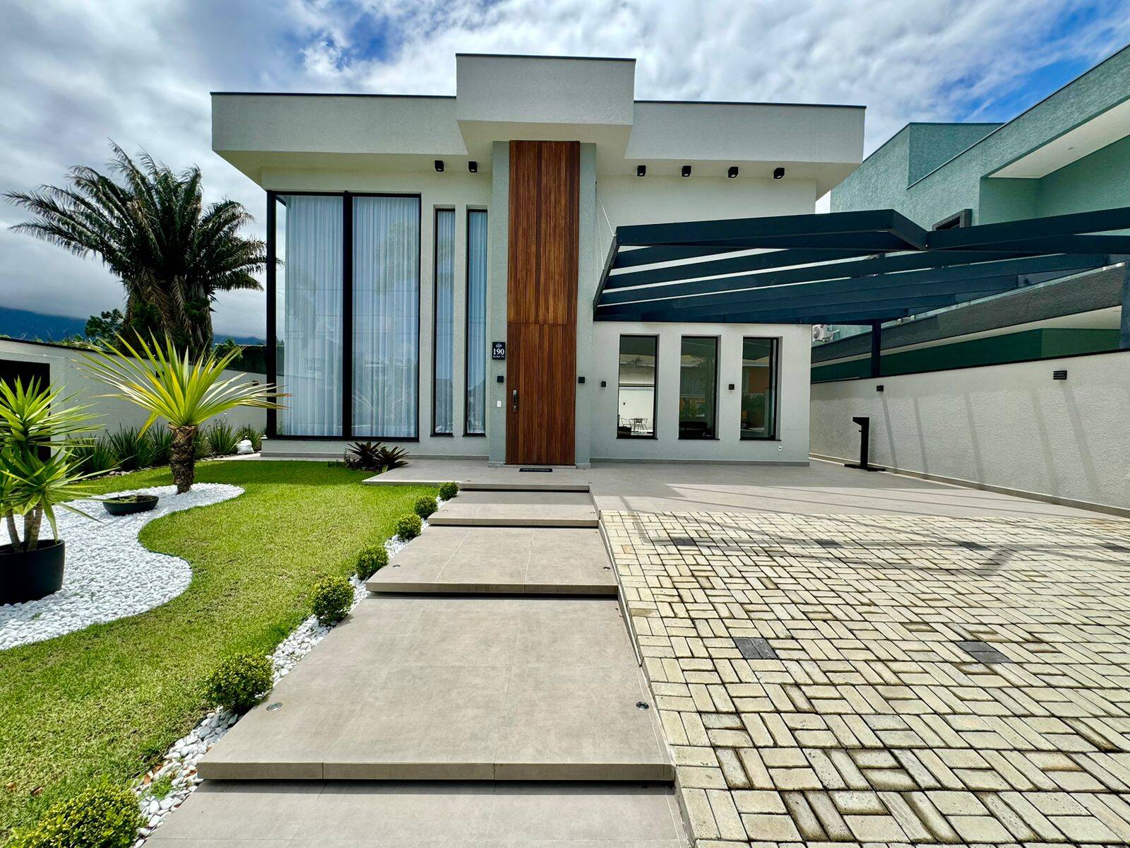 #CN022 - Casa em condomínio para Venda em Caraguatatuba - SP