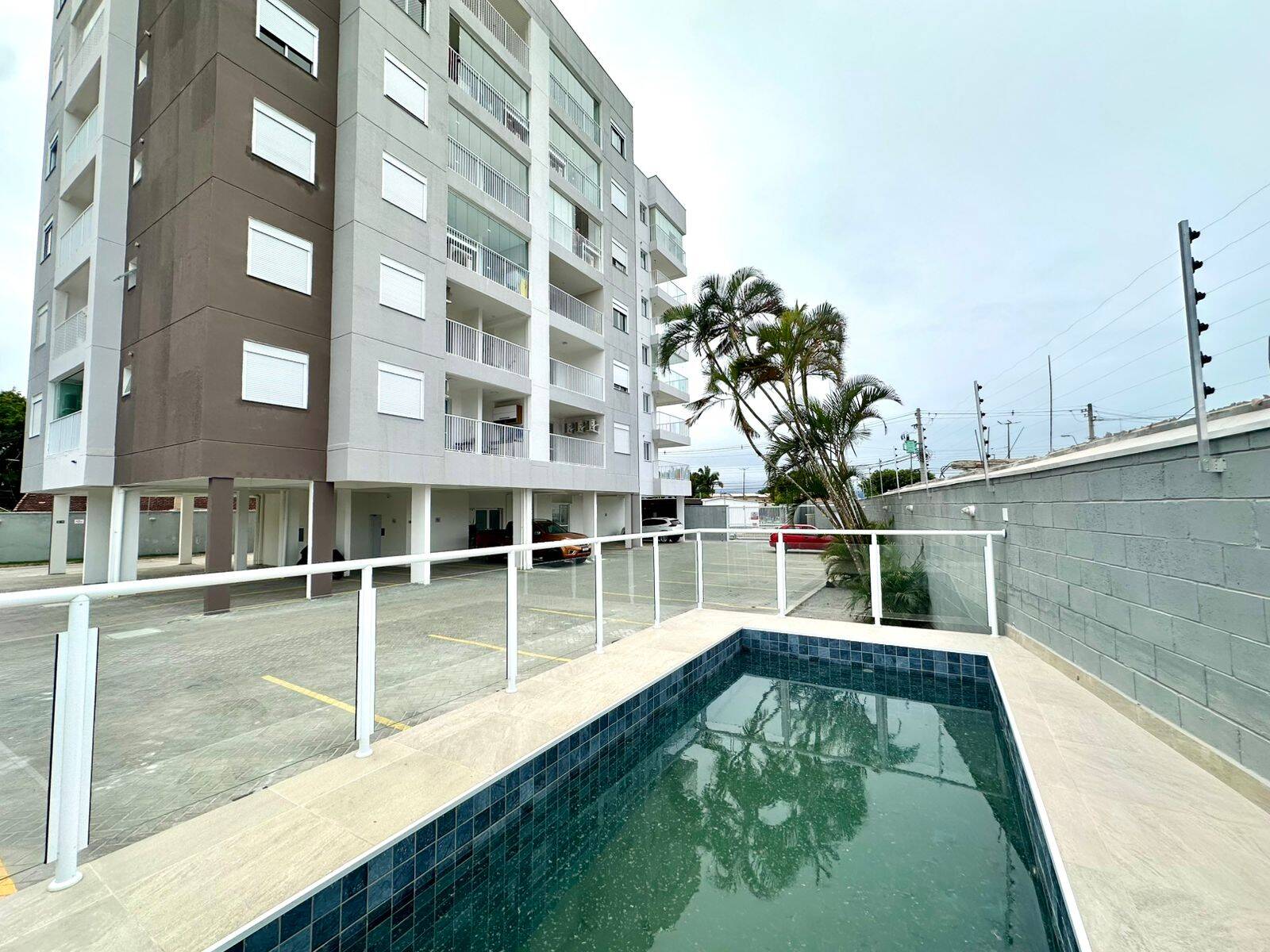 #AP039 - Apartamento para Venda em Caraguatatuba - SP