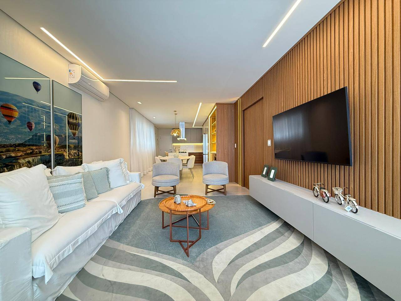 #AP048 - Apartamento para Venda em Caraguatatuba - SP