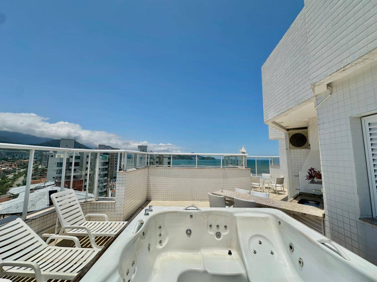 #AP060 - Cobertura para Venda em Caraguatatuba - SP