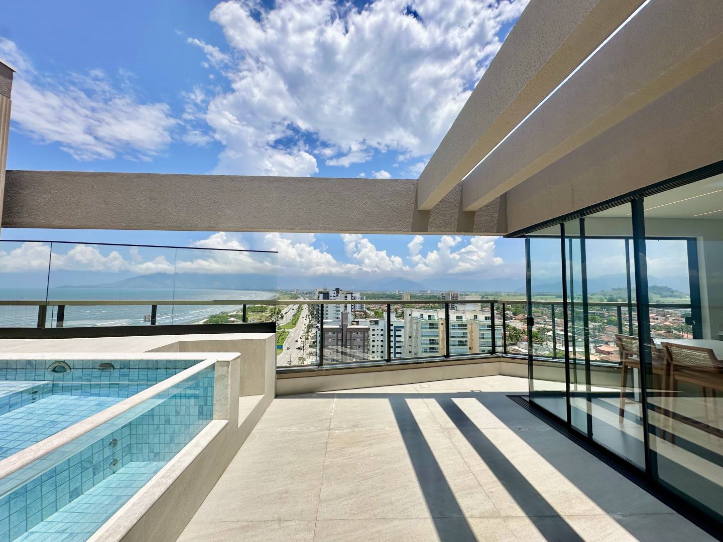 #AP061 - Cobertura para Venda em Caraguatatuba - SP