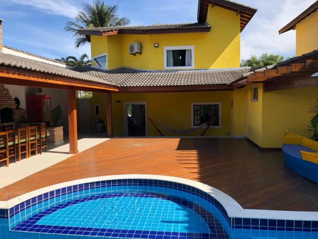 #MV562 - Casa em condomínio para Temporada em Caraguatatuba - SP