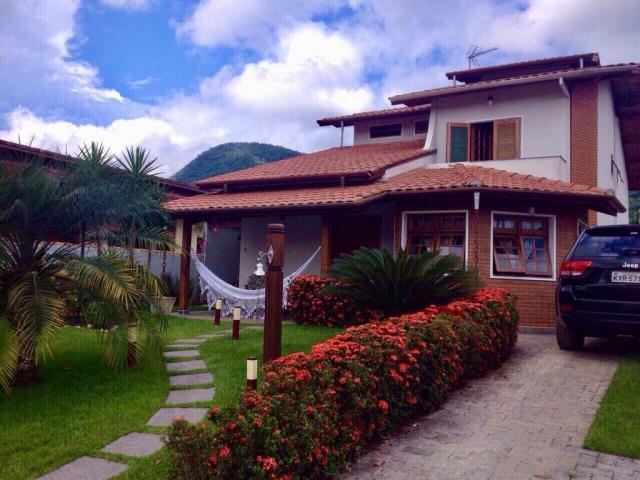 #MV565 - Casa em condomínio para Temporada em Caraguatatuba - SP