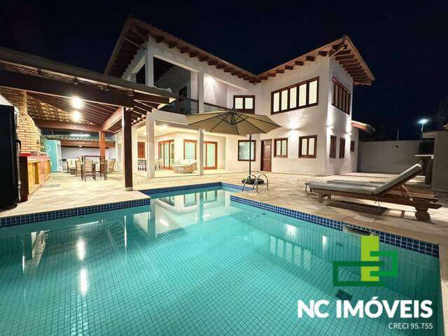 #IND220 - Casa para Venda em Caraguatatuba - SP - 2