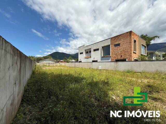 #MV794 - Terreno em condomínio para Venda em Caraguatatuba - SP