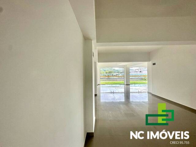 Apartamento para Venda em Caraguatatuba - 4