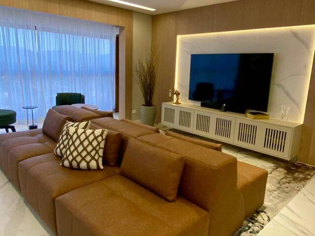 Apartamento para Venda em Caraguatatuba - 4