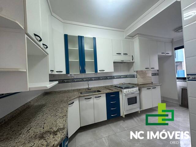 Apartamento para Venda em Caraguatatuba - 5