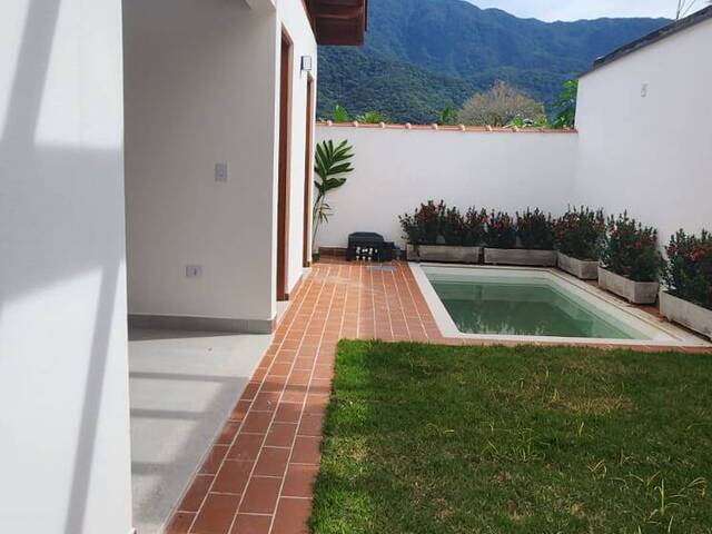 #524 - Casa para Venda em Caraguatatuba - SP - 3