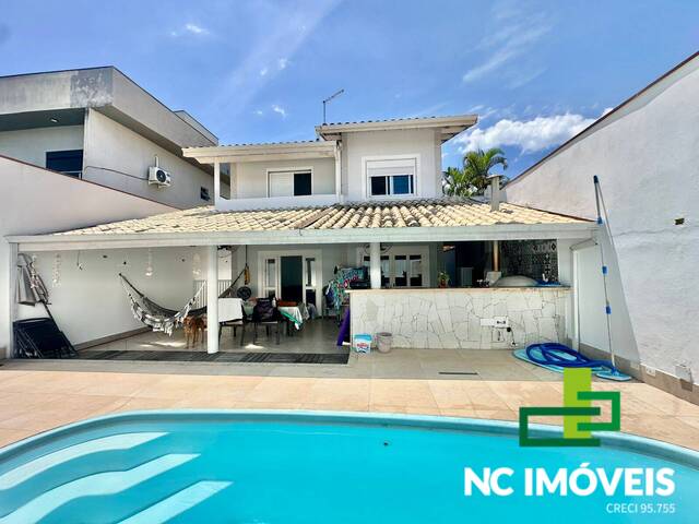 #CAPRI101 - Casa para Venda em Caraguatatuba - SP - 2