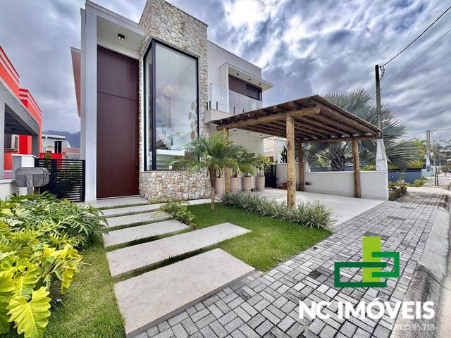 Casa em condomínio para Venda em Caraguatatuba - 2