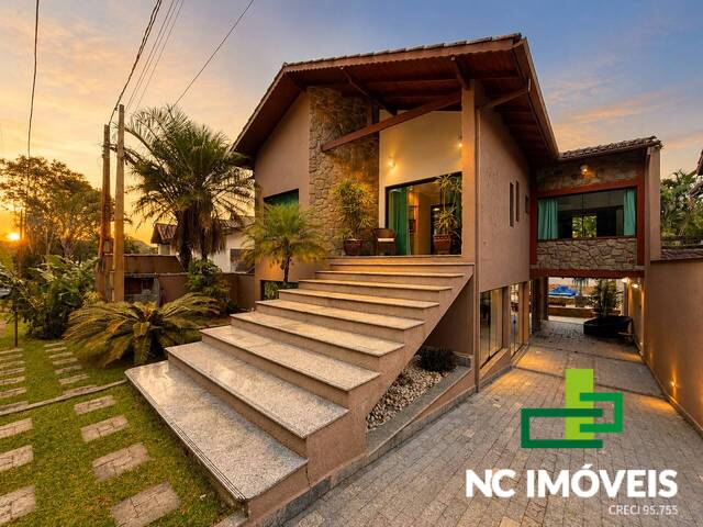 Casa em condomínio para Venda em Caraguatatuba - 2